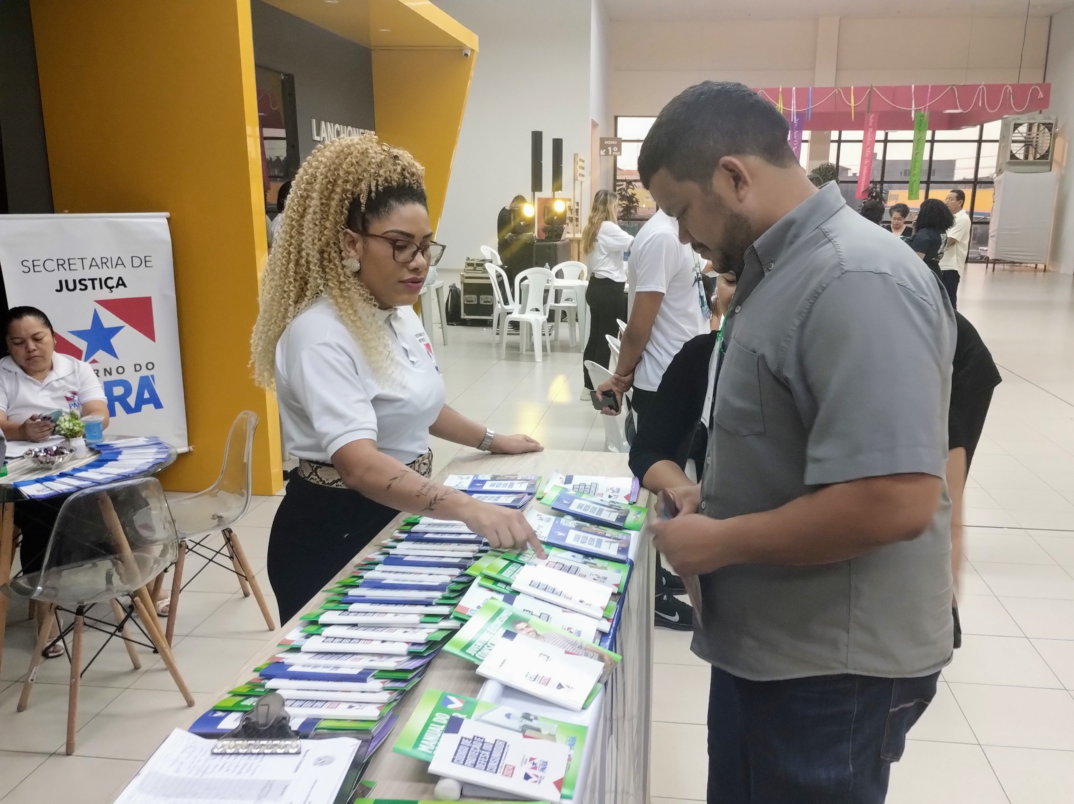Ação do Procon em evento de empreendedorismo